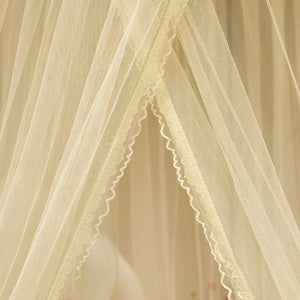 Ciel de Lit Jaune Pastel | Satin Doré