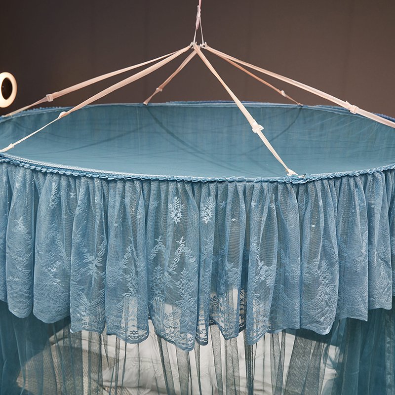 Ciel de Lit Bleu | Brume de Minuit