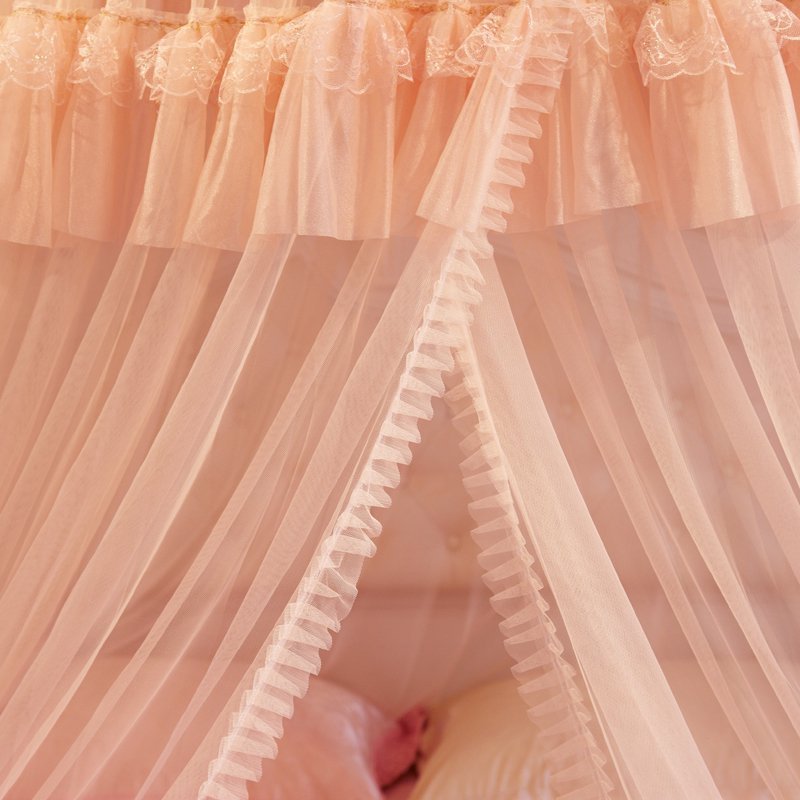 Ciel de Lit Rose Pâle | Élégance Royale