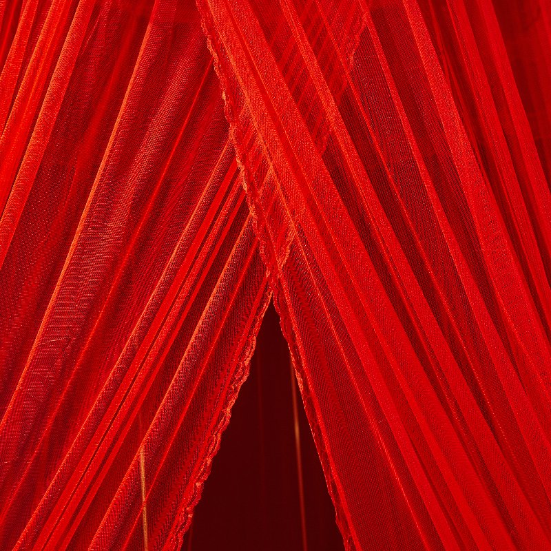 Ciel de Lit Rouge | Nuit Écarlate